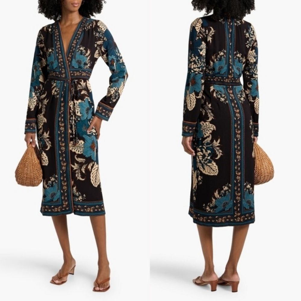 FARM RIO Chic Black and Blue Floral Long Sleeve Dress